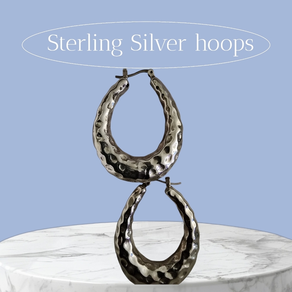 Vintage 925 Sterling Silver Hammered Oval Hoop Earrings -Textured Sculpted Puffy